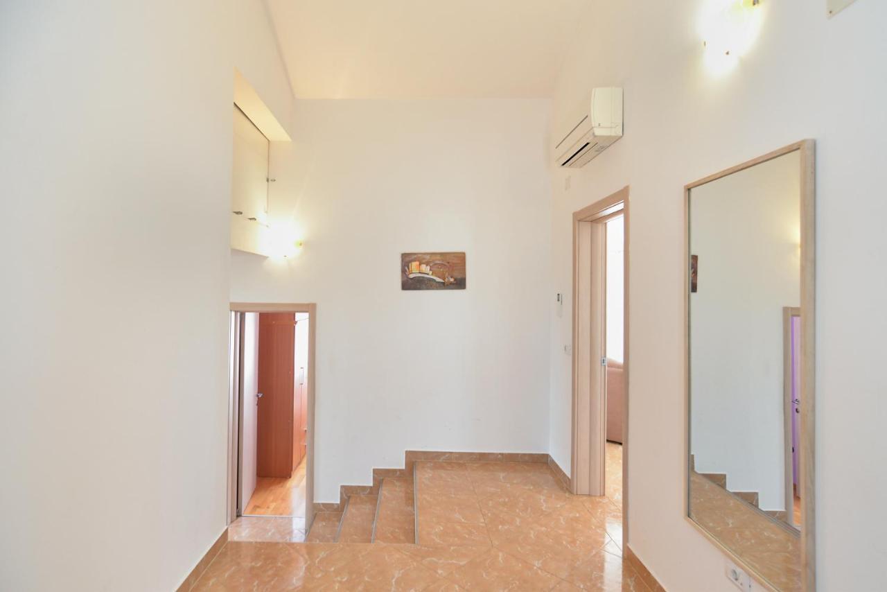 Apartment Patricia 1756 Pula Exteriör bild